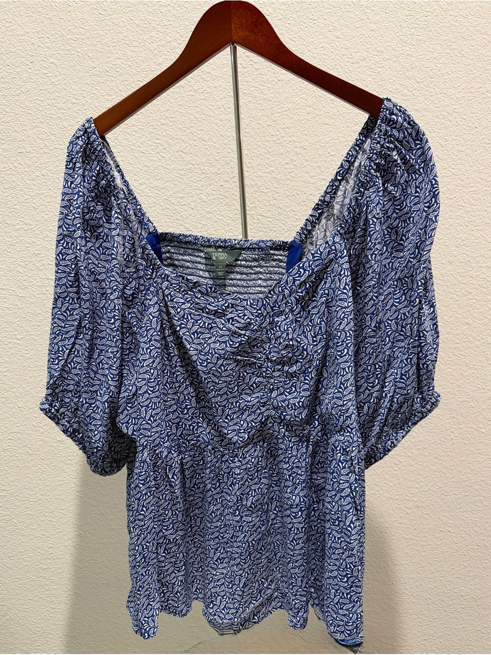 NWT Terra & Sky Plus Size 2X 20W 22W Blue Paisley Puff Sleeve Peasant Blouse Top